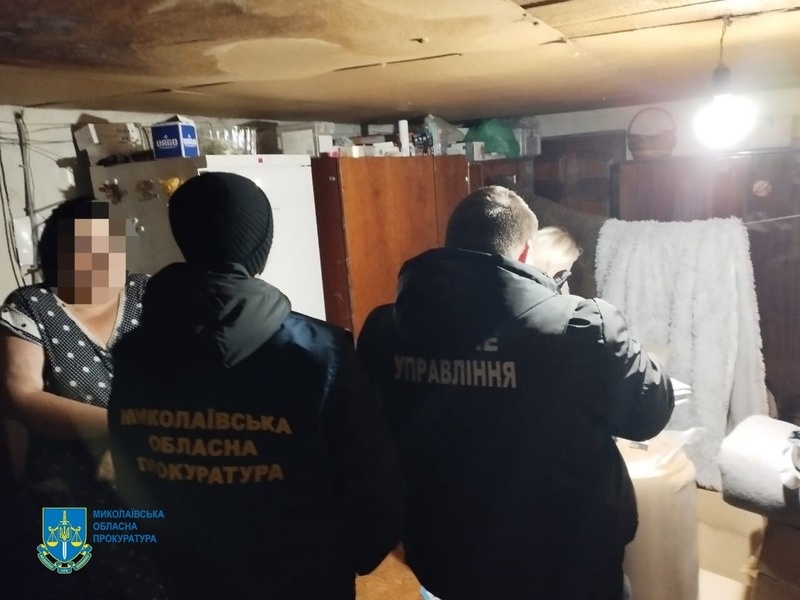 Мешканку Миколаєва підозрюють у незаконному переправленні ухилянтів за кордон