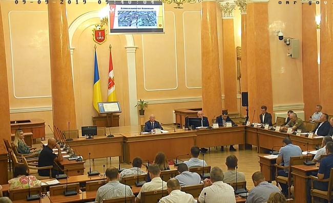 Депутаты Одесского облсовета не могут предложить горсовету, куда потратить 30 миллионов