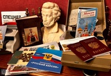 В Успенському соборі знайдено російські документи й викрадені ікони