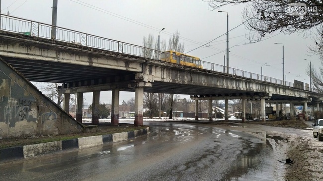 Мерія визнала неможливість реконструкції Іванівського мосту