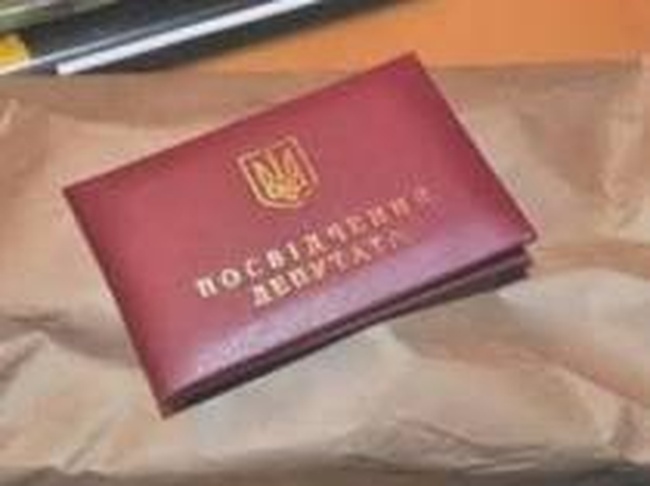 Депутат-"оппозиционер" отказался от мандата в Одесском горсовете