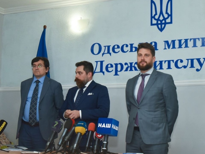 Глава Одесской таможни заявил, что его не задерживали из-за взятки