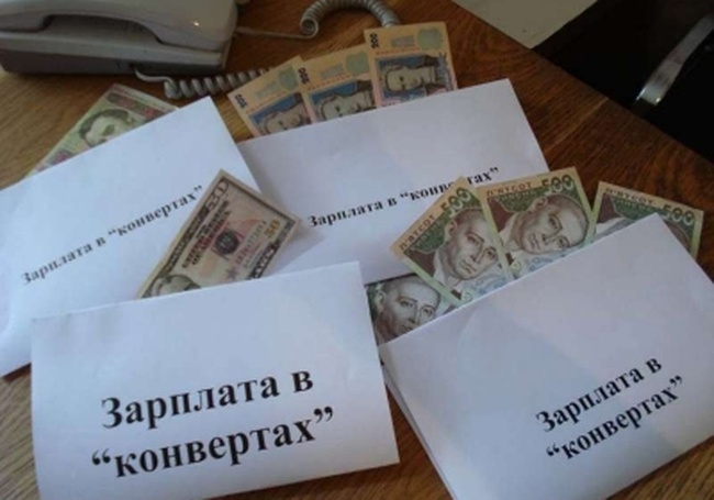 Одесские налоговики отчитались о выявлении более двух тысяч нелегальных работников