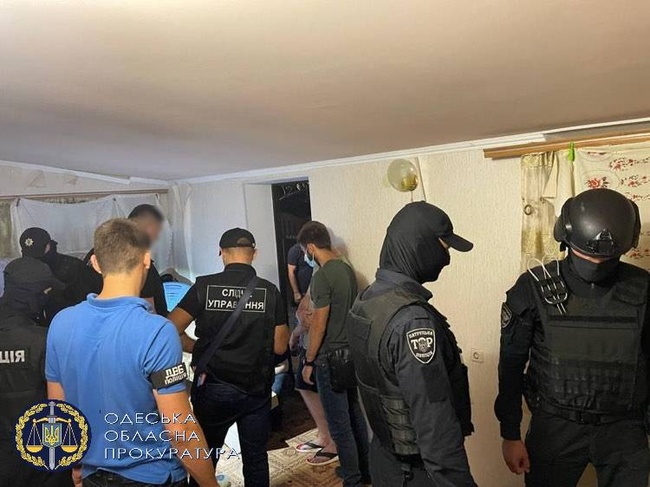 Озброєні зловмисники намагалися пограбувати голову громади в Березівському районі