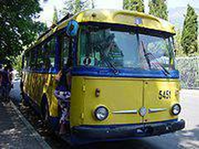Мэр Кишинева задумал пустить троллейбус в Одессу 
