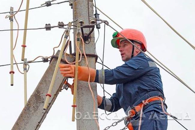 В Одесской области без электричества осталась сотня населенных пунктов