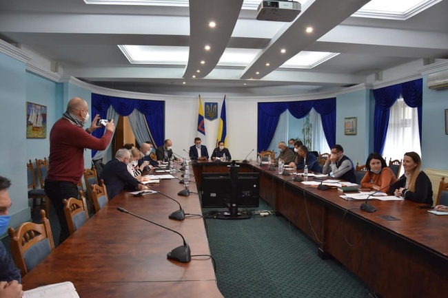 Комісія обласної ради погодилася виділити додаткові кошти на боротьбу с коронавірусом