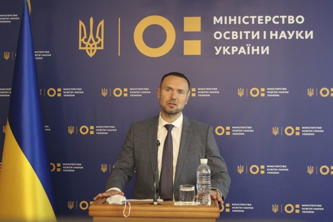 Міністр поклав відповідальність за затримки зарплат викладачам Одещини на виші